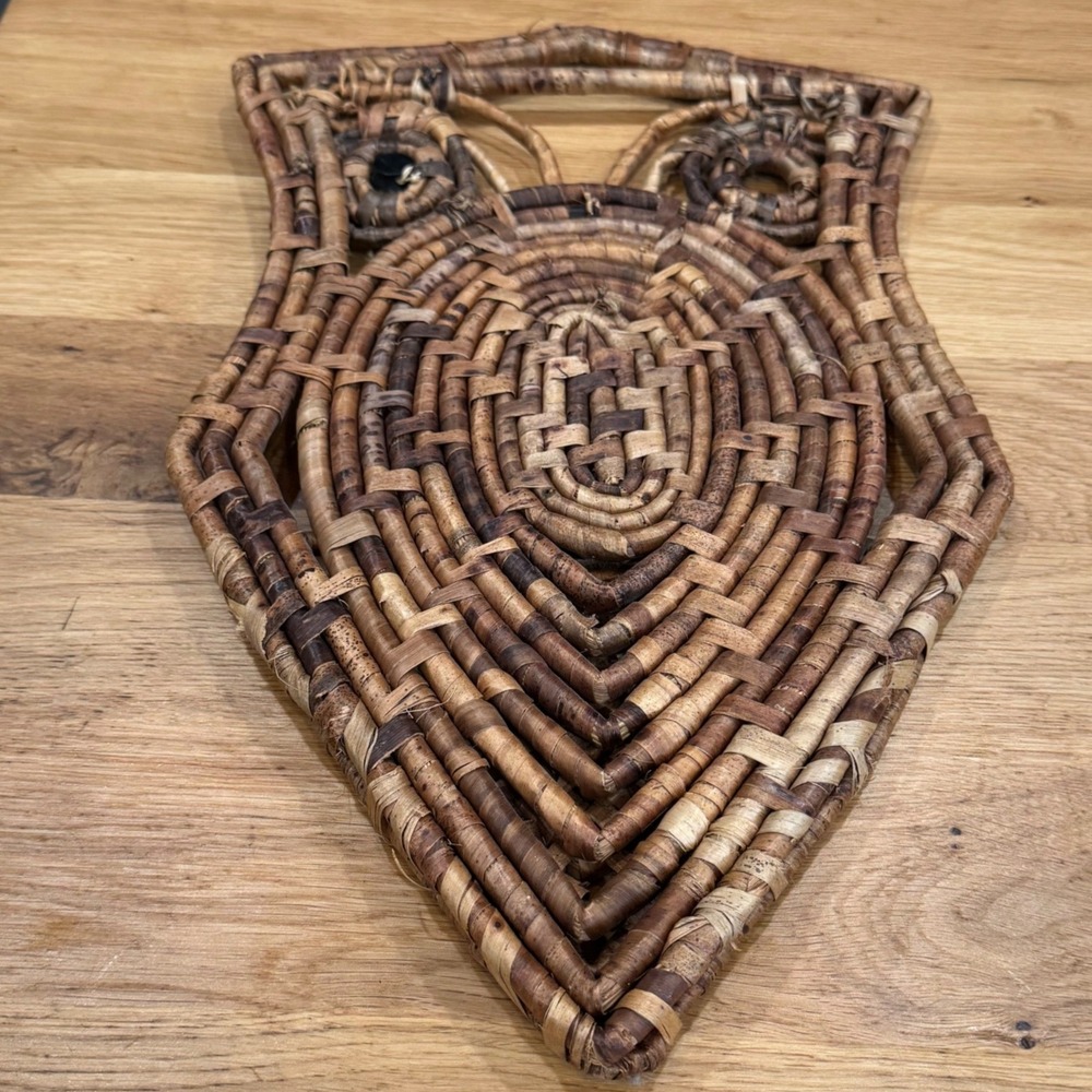 Vintage Woven Wicker Owl Wall Hanging Boho Rattan Fiber Art Pocket Decor 15 Inch